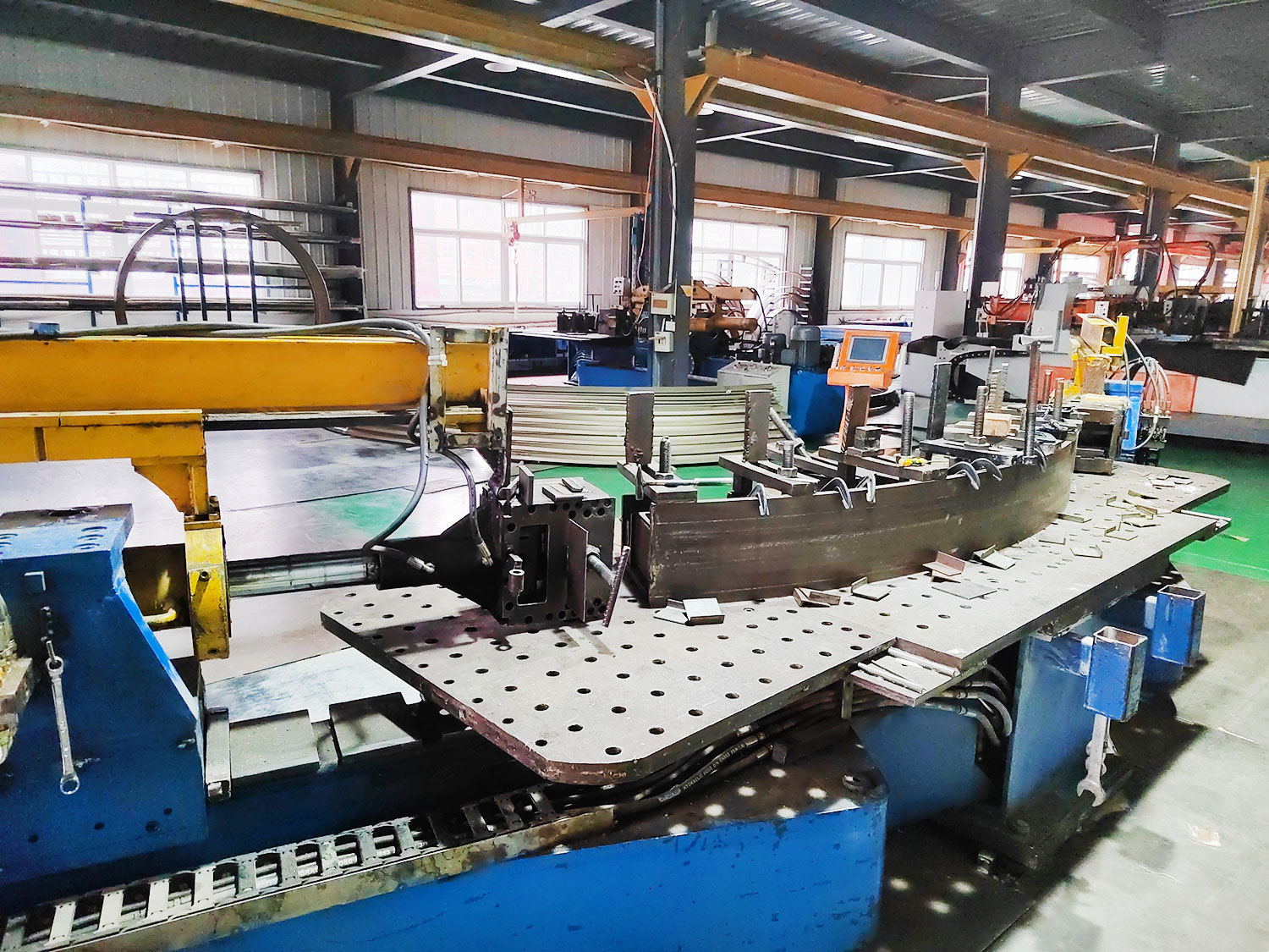 15 tons profile stretching and bending machine
