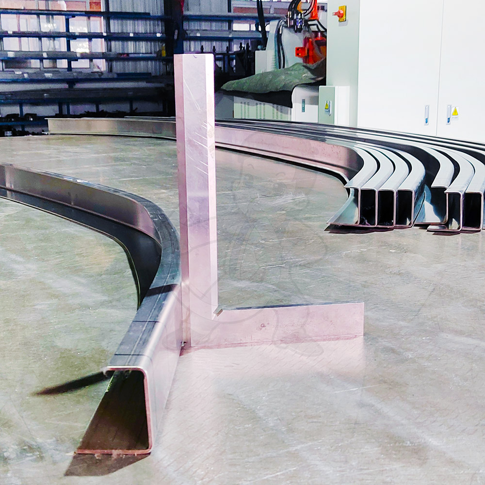 Rail car roof bending beam (stainless steel)