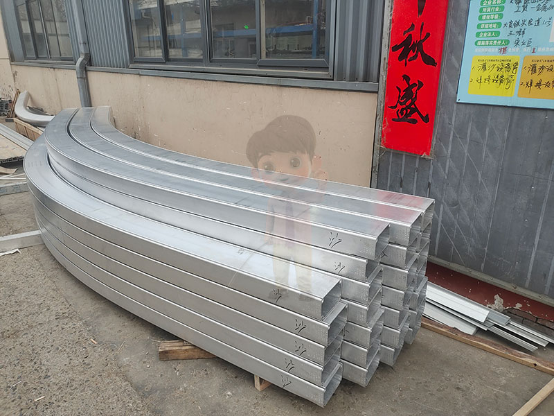 Tent curved beam bending