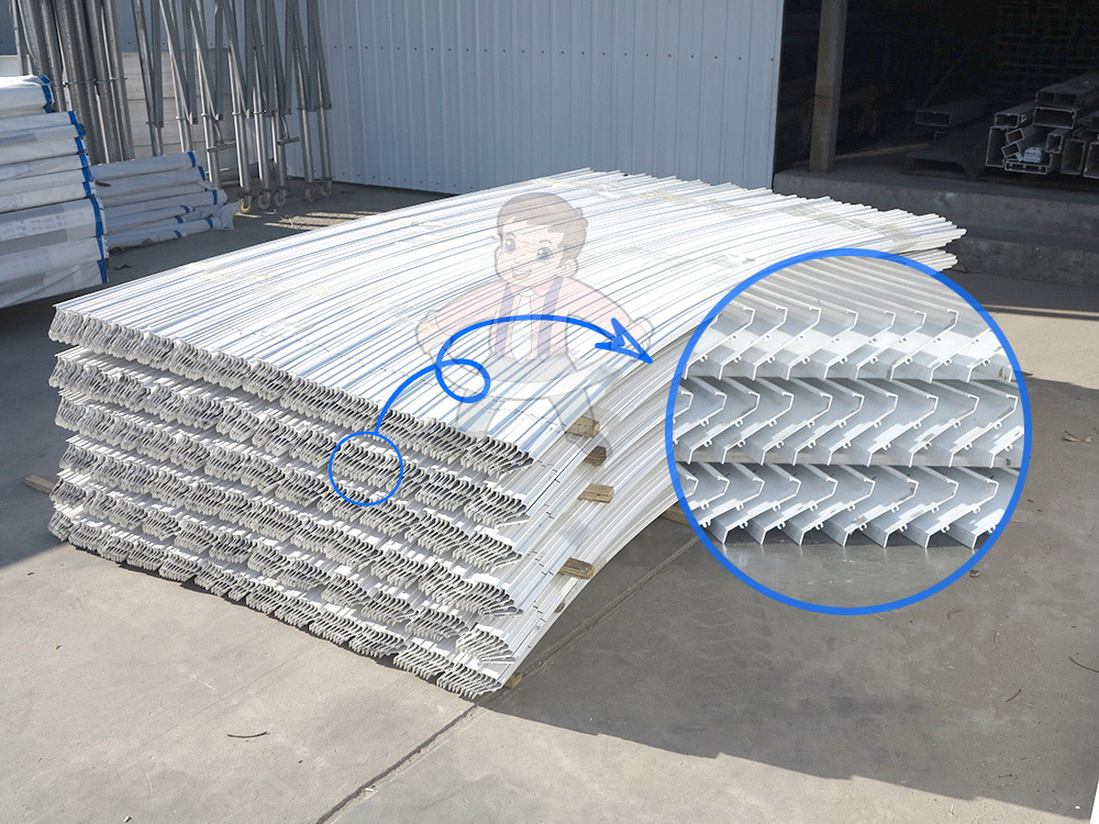 Aluminum louver sheet bending processing
