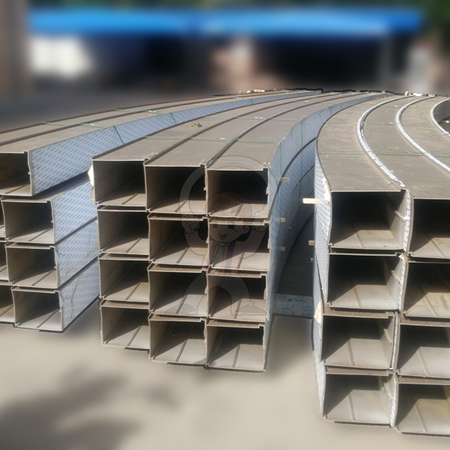 Aluminum alloy decorative material bending processing