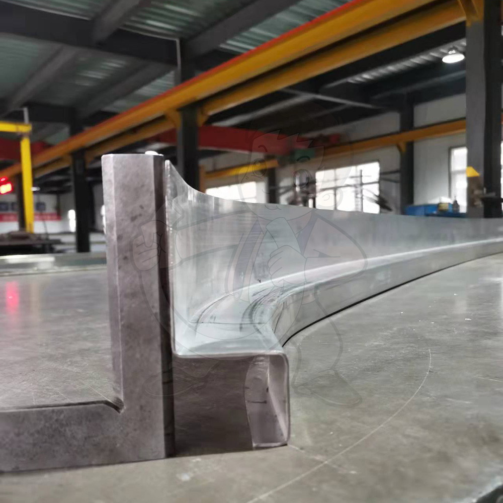 High speed railway carriage roof curved beam (stainless steel)