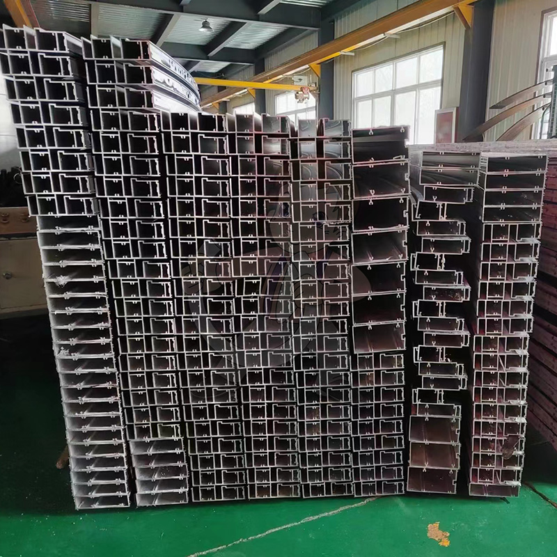 Bending of unit curtain wall profiles