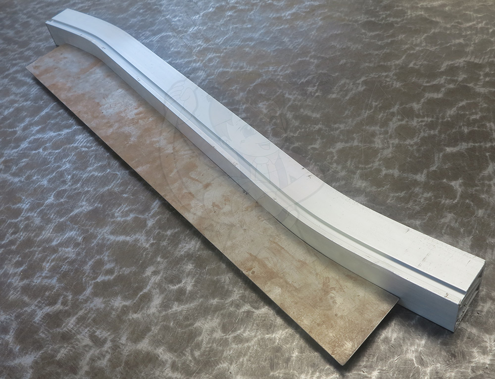 High speed railway carriage window pillars and window sashes (aluminum)