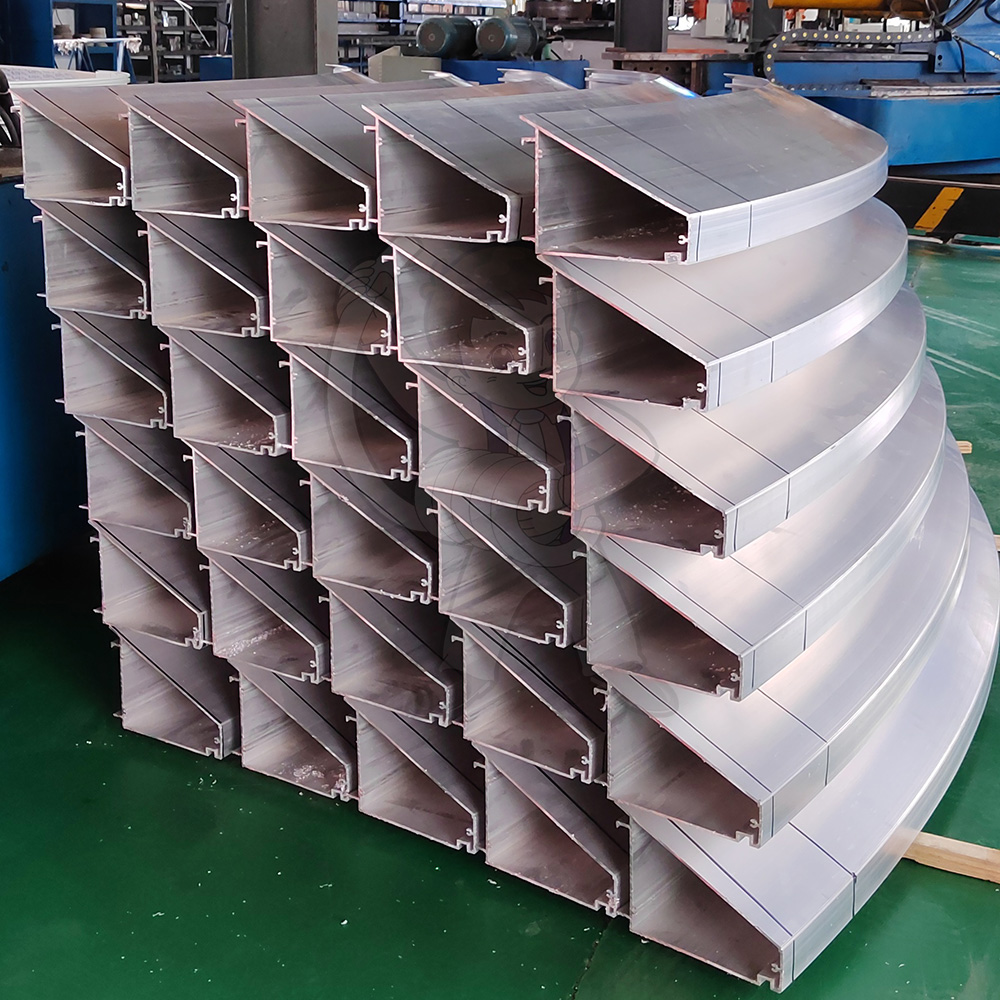Bending and processing of irregular aluminum profiles